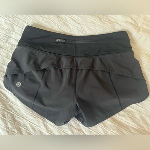 Lululemon Speed Up Shorts Size 2